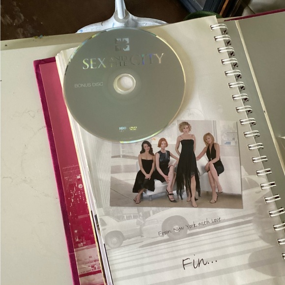 Sex and the City the complete series - Picture 3 of 4